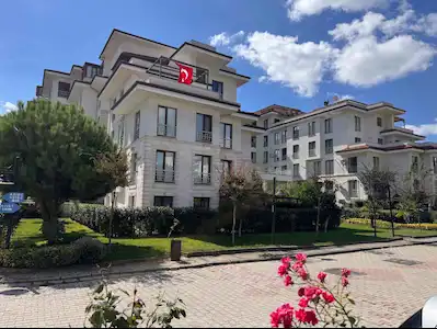PENDİK YENİŞEHİR ZİN D NATURA'DA EŞYALI KİRALIK 1+1 DAİRE  I KAPALI OTOPARK I HOBİ BAHÇESİ