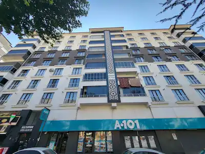 REMAX DEĞİŞİM-ŞEHİR MERKEZİ KÜLTÜRPARK KARŞISI KİRALIK 3+1 DAİRE
