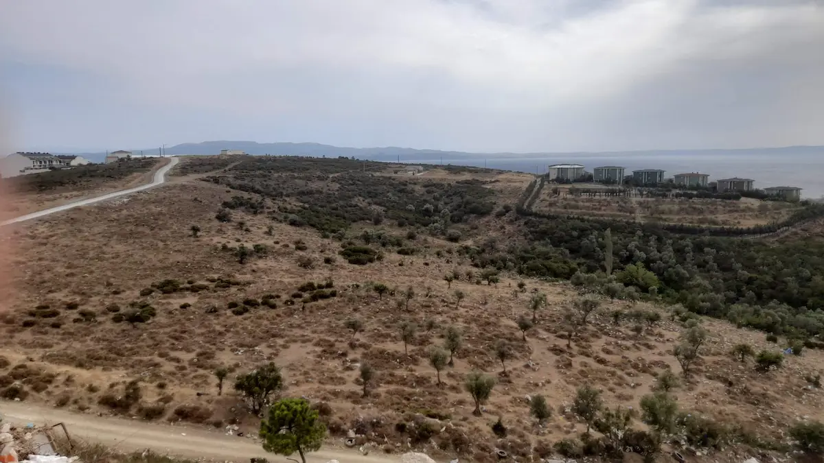 REMAX7TEPEDEN YALOVA ARMUTLUDA İMARLI ARSA,VİLLA VE TOPLU KONUT PROJESİNE UYGUN