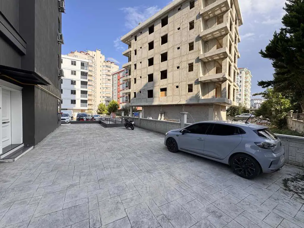Property image 4