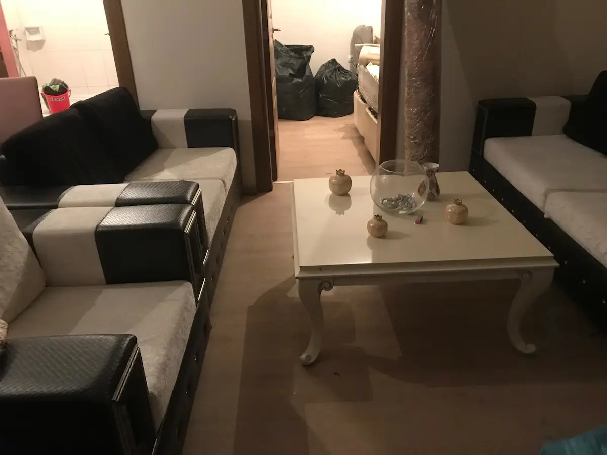 TEMELLİ TOKİ DE BORÇSUZ,EŞYALI/EŞYASIZ SATILIK 1+1