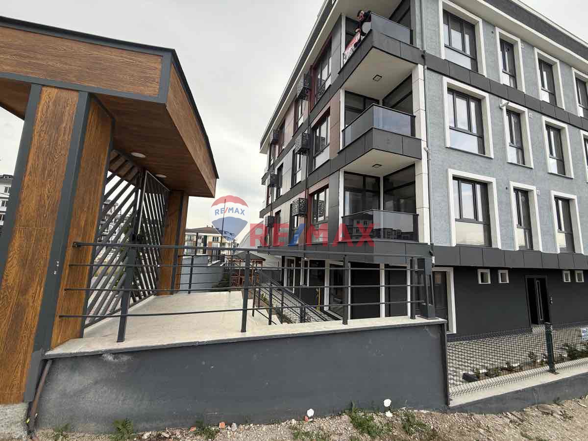 BEYLİKDÜZÜ İHLAS BÖLGESİ 3+2 SIFIR SATILIK DUBLEKS