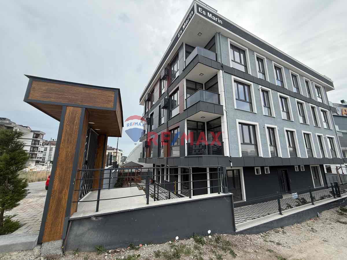 BEYLİKDÜZÜ İHLAS BÖLGESİ 3+2 SIFIR SATILIK DUBLEKS