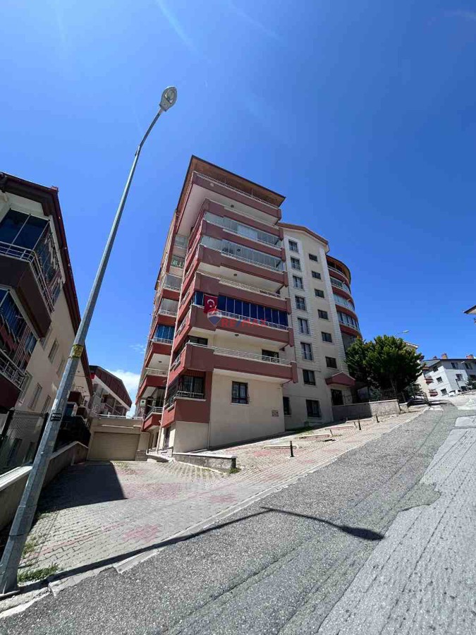 PEYAMİSEFA MAH ASANSÖRLÜ 3+1