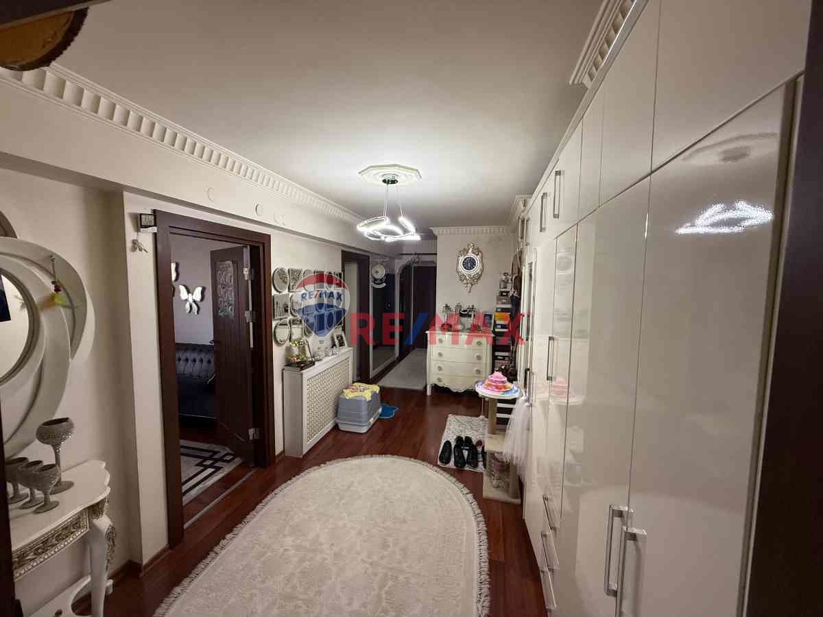 PEYAMİSEFA MAH ASANSÖRLÜ 3+1