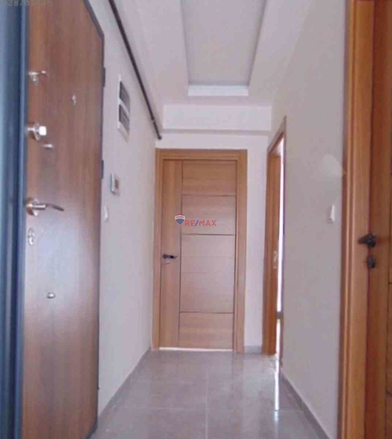 BUCA UFUK MAHALLESIN DE MERKEZI LOKASYON DA 2+1 SATILIK DAIRE