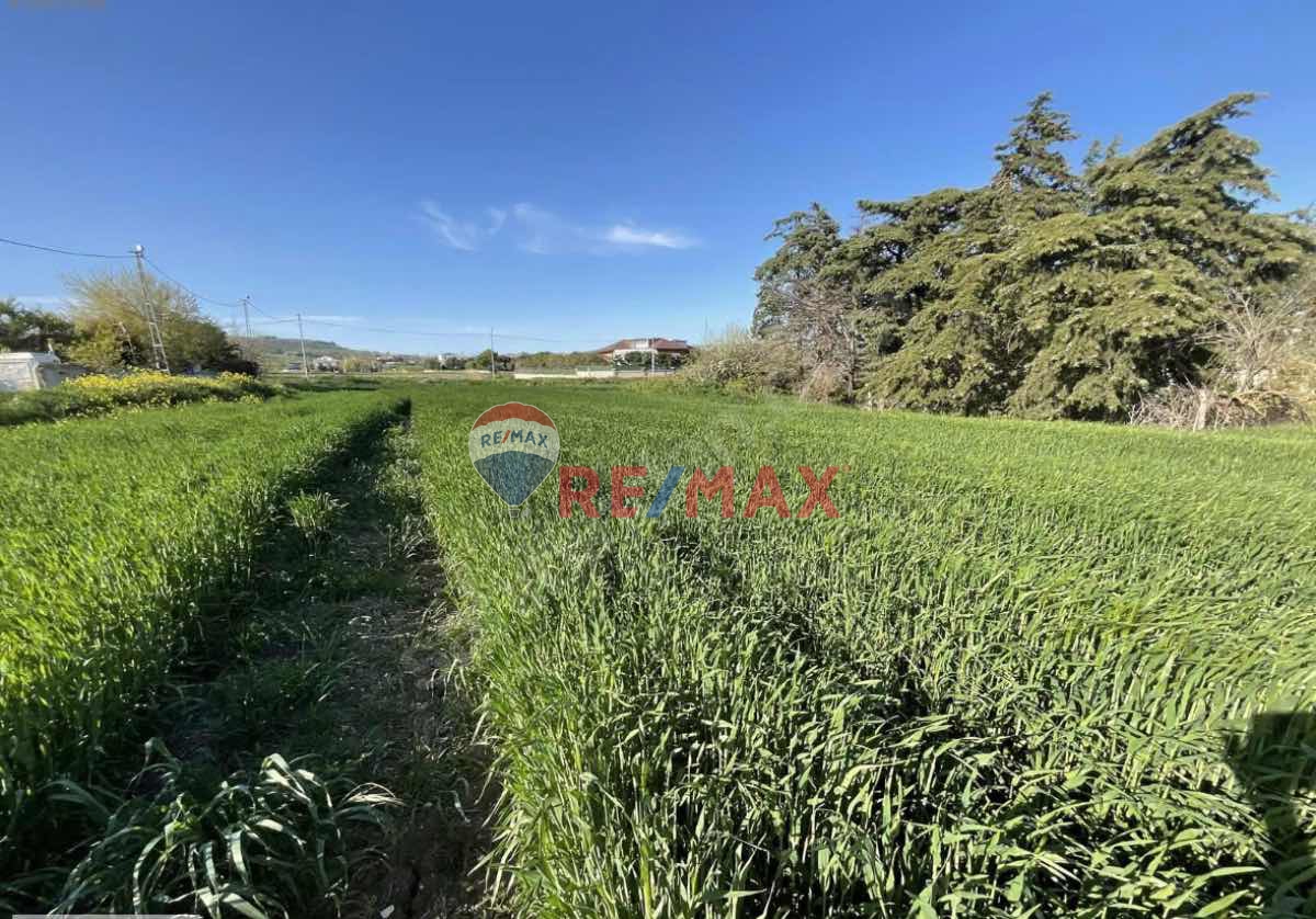 CELALİYEDE MANZARALI MUSTAKİL VİLLA ARSASI