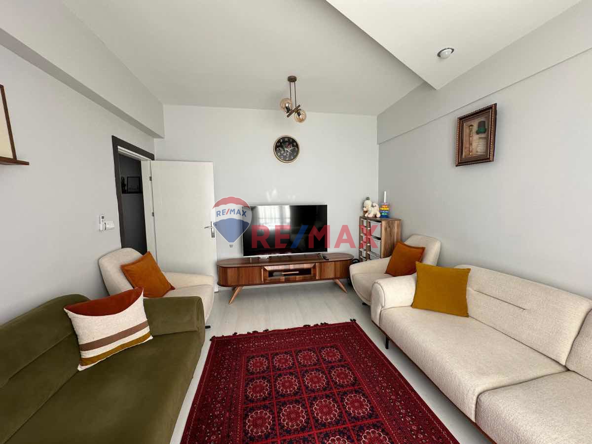 REMAX DOĞU'DAN ÇAYDAÇIRA MAHALLESİ MANAS EVLERİNDE SATILIK 3+1