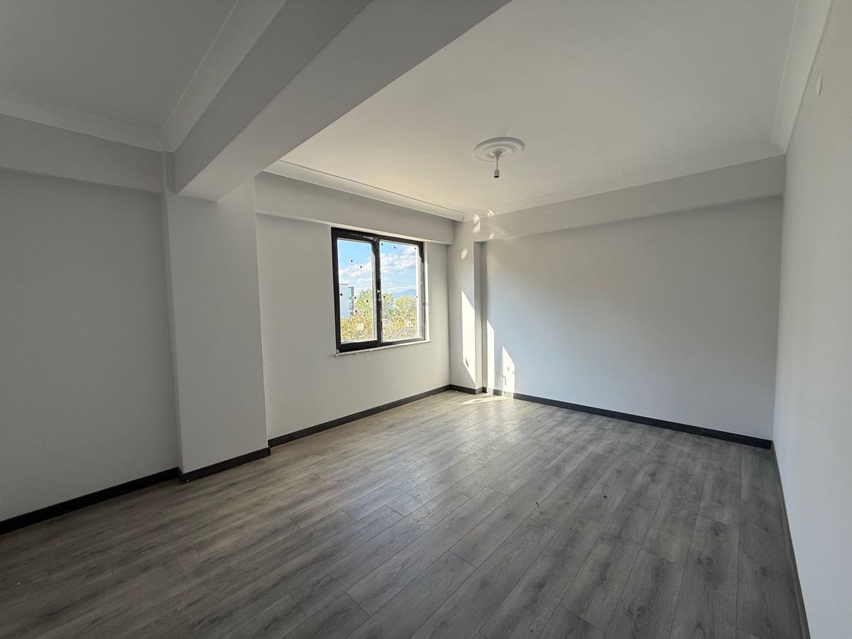 REMAX DREAMDEN SATILIK BAİŞKELE YEŞİLYURT 4+1