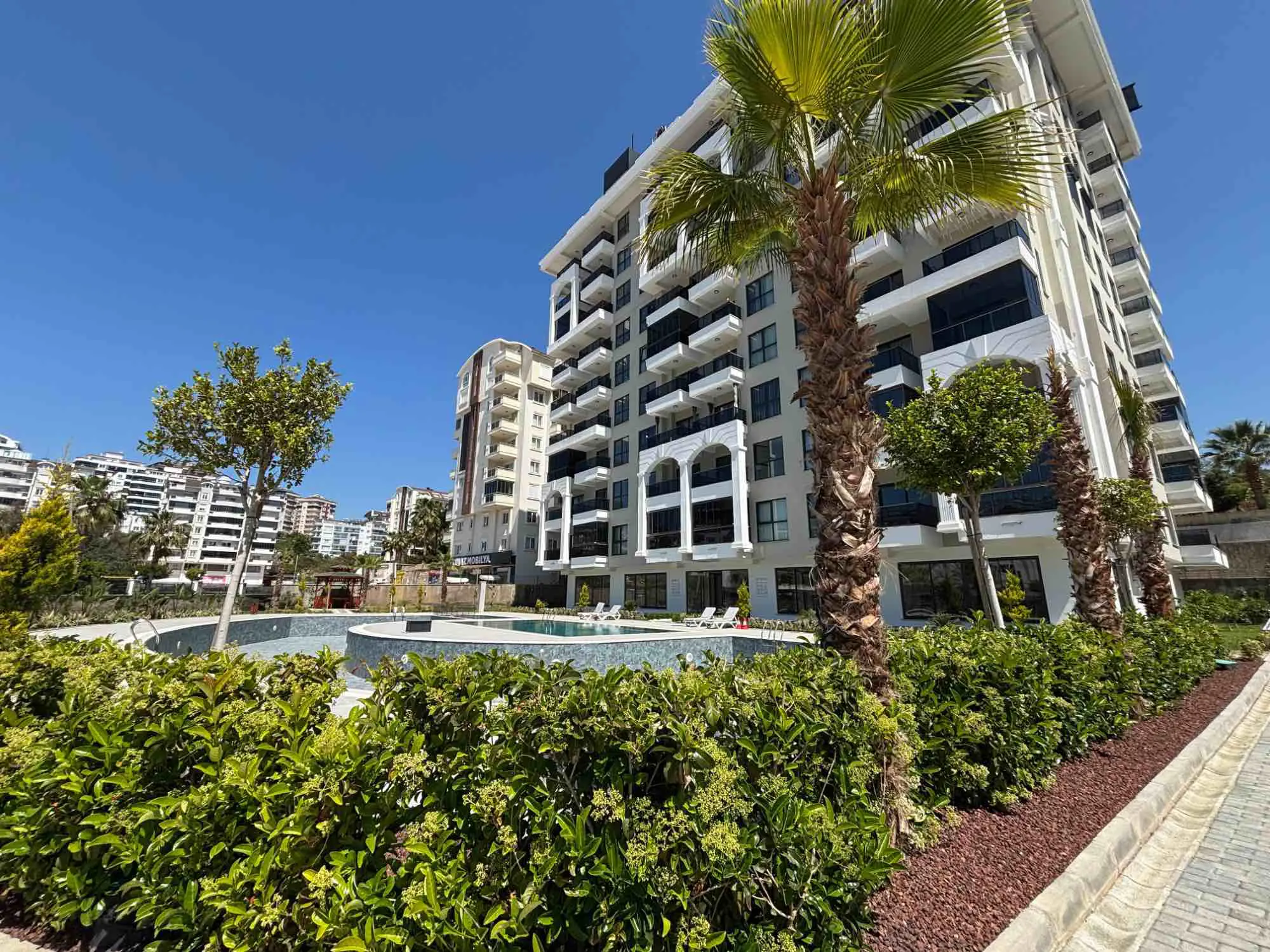 ALANYA AVSALLAR'DA DENİZE 500 M EŞYASIZ 1+1 KİRALIK DAİRE