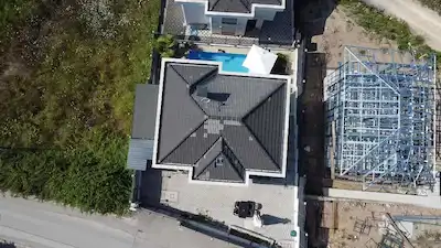 REMAX KANYON'DAN DENİZ MANZARALI,ISITMALI HAVUZLU LÜKS 4+1 VİLLA