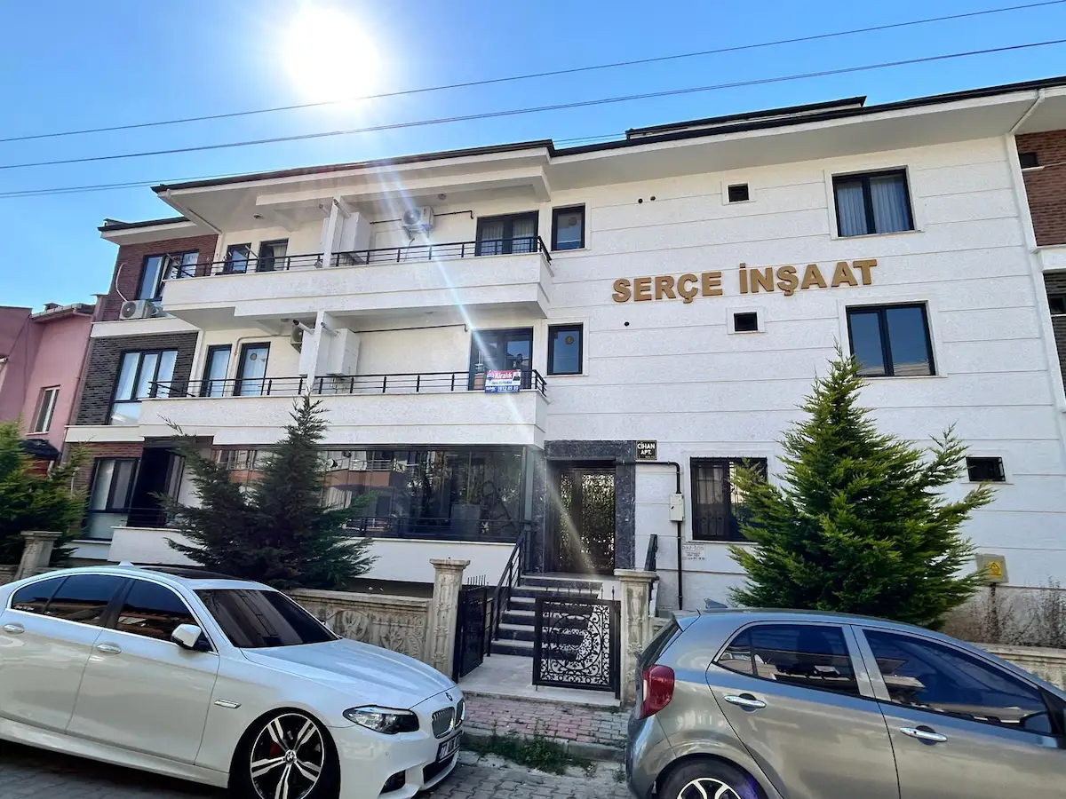 REMAX'DAN YALOVA DERE MAH KİRALIK 1+1 DAİRE