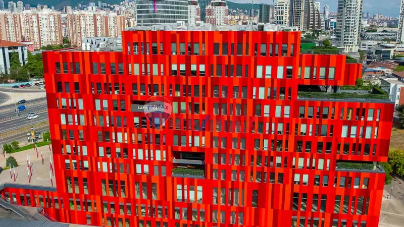 KARTAL LAPISHAN, E5 ÜZERI, METRO ÖNÜ 57M2 STOPAJLI KIRALIK OFIS