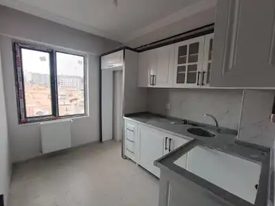 REMAX DOĞU | ÜNİVERSİTE MAHALLESİ SIFIR YAPILI 2+1 KİRALIK DAİRE