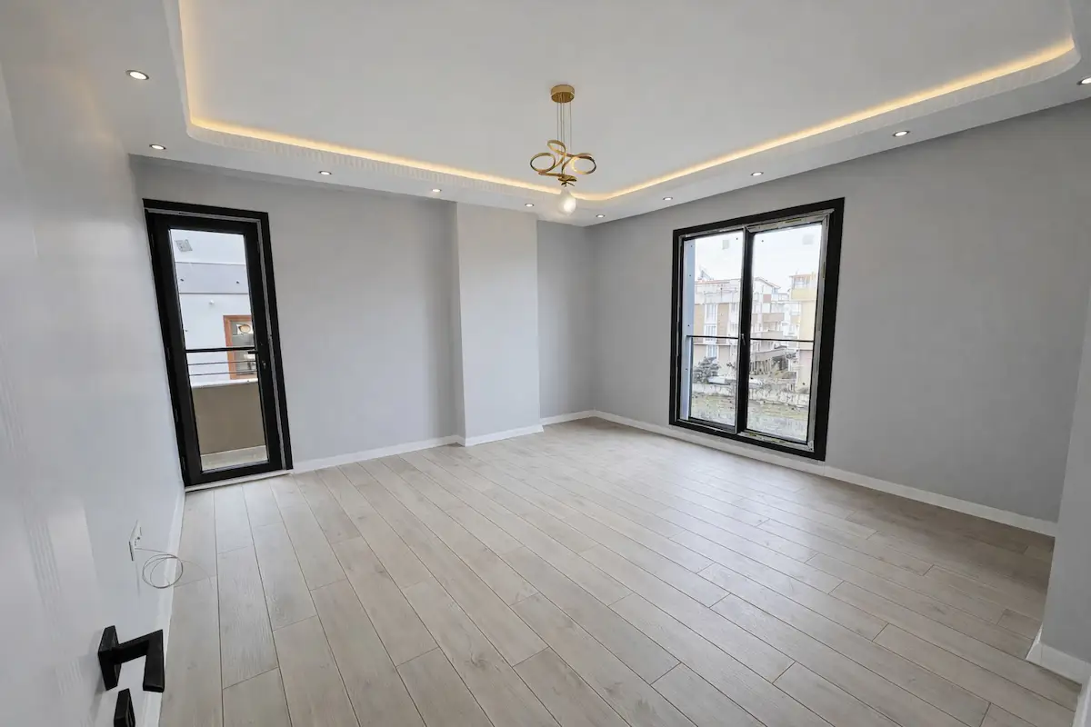 KREDİYE UYGUN S.SÖĞÜTLER MARMARAYA YAKIN 4+1 LÜKS DUBLEKS DAİRE