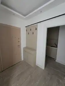 REMAX İLKE'DEN ÇAYKARA CADD. 2+1 KİRALIK OFİS