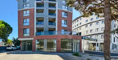 SULTANBEYLİ  AKŞEMSETTİN AKGÜL CADDESİNDE KİRALIK 350 M2 İŞYERİ 12MT CEPHELİ 150 M2 ÖN KULLANIMLI