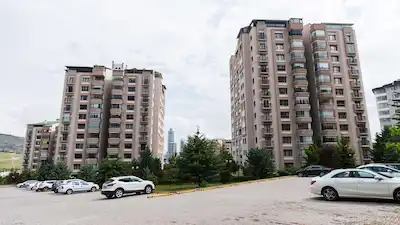 YAŞAMKENT’TE GÜNEY-BATI CEPHELİ, BALKONLU 4+1 | 165 M² NET | KREDİYE UYGUN