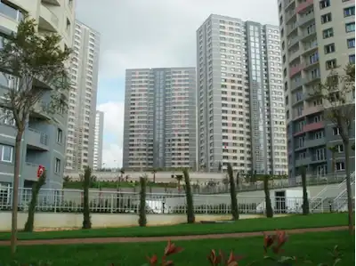 ATAŞEHİR AĞAOĞLU MY WORLD HIGHPARK SİTESİNDE 2+1 KİRALIK DAIRE