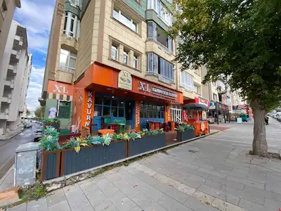 REMAX ARTIS'DEN TERMINAL'DE DEVREN KIRALIK CAFE