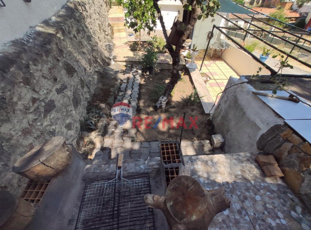 BALIKESIR BURHANIYE SÜBEYLIDERE KÖY EVI