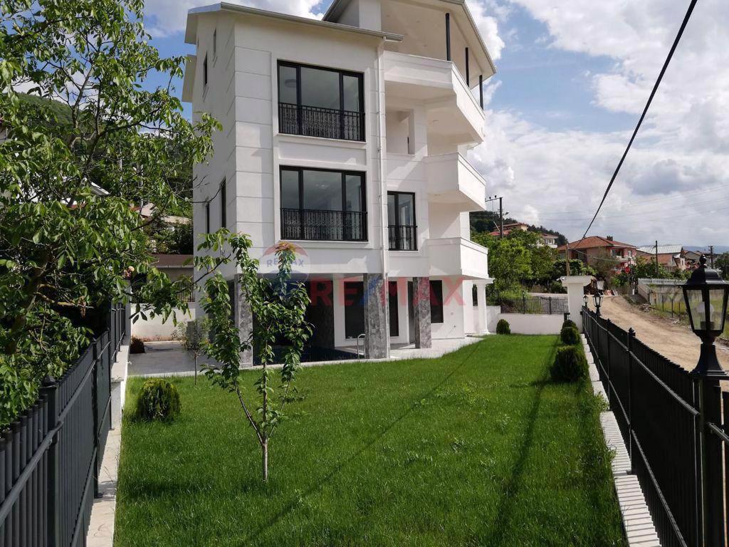 DENİZ VE DOĞA MANZARALI MÜSTAKİL LÜKS VİLLA