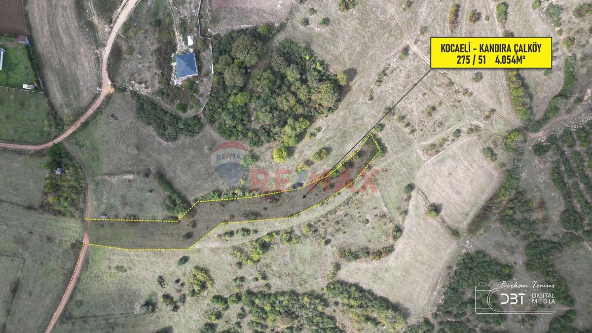 KANDIRA ÇALKÖY'DE YOLLU SATILIK MÜSTAKİL PARSEL ARAZİ