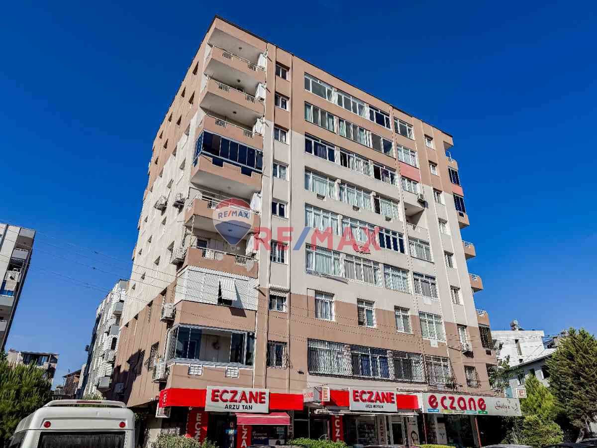 BUCA FIRAT MH. SİTE İÇİNDE OTOPARK + ASANSÖR SATILIK 3+1 DAİRE