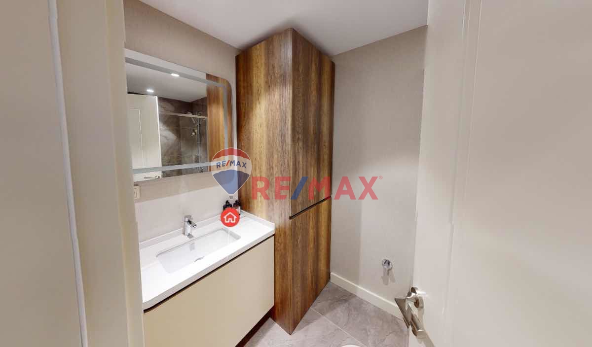 RAMS CİTY HALİÇ TE FUL LÜX EŞYALI BALKONLU YÜKSEK KAT