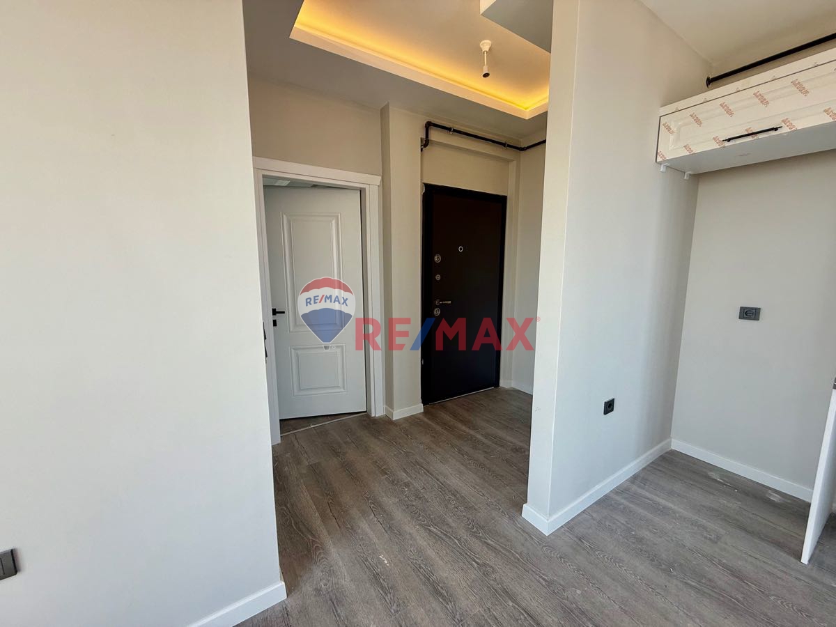 ASUMAN MÜTEVELLİOĞLUNDAN BÜYÜKOYUMCA DA KİRALIK 1 + 1 MANZARALI DAİRE