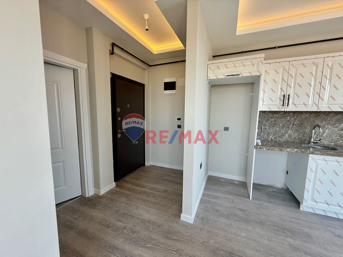 ASUMAN MÜTEVELLİOĞLUNDAN BÜYÜKOYUMCA DA KİRALIK 1 + 1 MANZARALI DAİRE