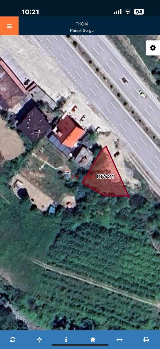 REMAX ŞAHIN'DEN ÇAKALLIDA ANA YOLA CEPHE TICARI 457 METRE ARSA