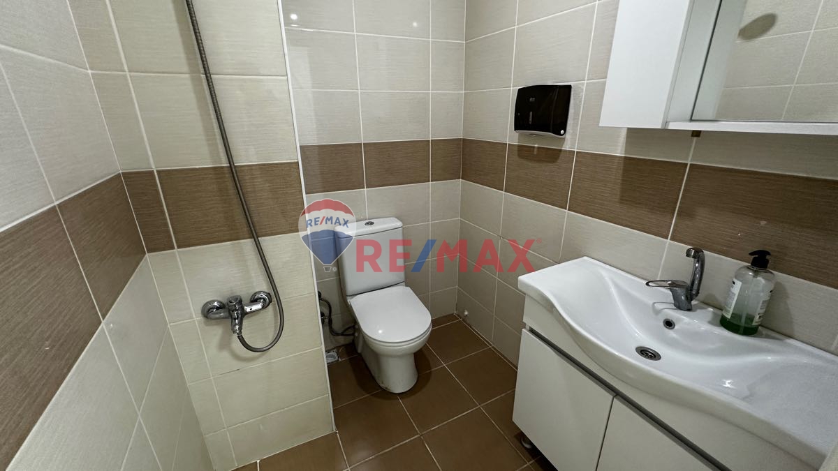 KİÇÜKBAKKALKÖYDE TÜM İŞ KOLLARINA UYGUN KİRALIK OFİS