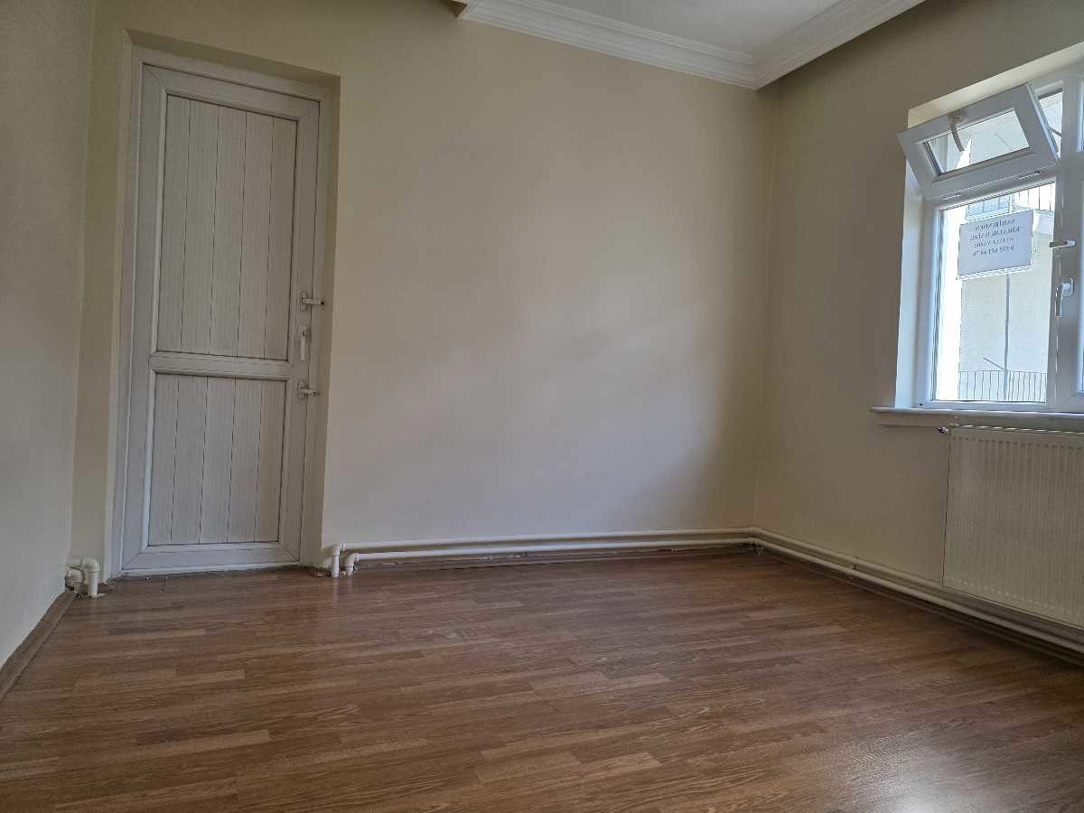 ÇİÇEKLİ MAHALLESİNDE KİRALIK 3+1 DAİRE