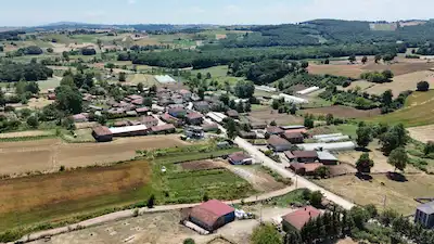 KANDIRA PELİTPINARI KÖYİÇİ İMARLI SATILIK 746 M² ARSA