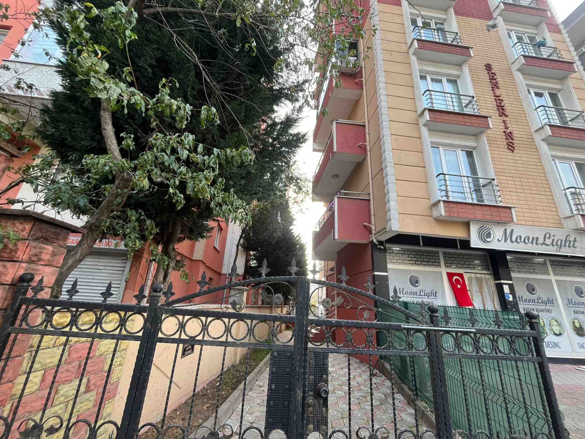 MUHİTTİN MAHALLESİNDE KİRALIK 2+1 DAİRE 