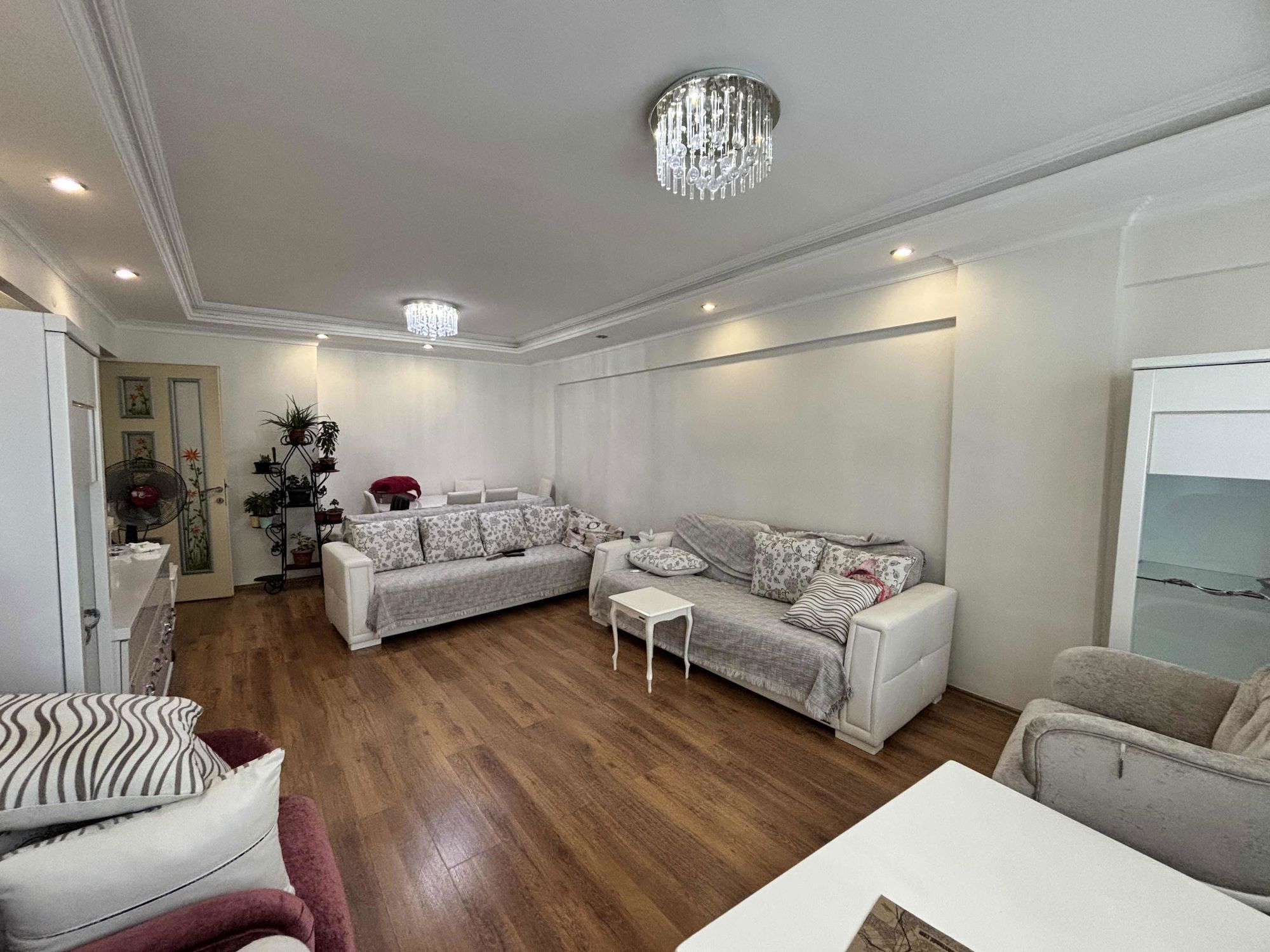 REMAX MODEL DEN HACIKAPLANLAR DA 3+1 SATILIK DAİRE