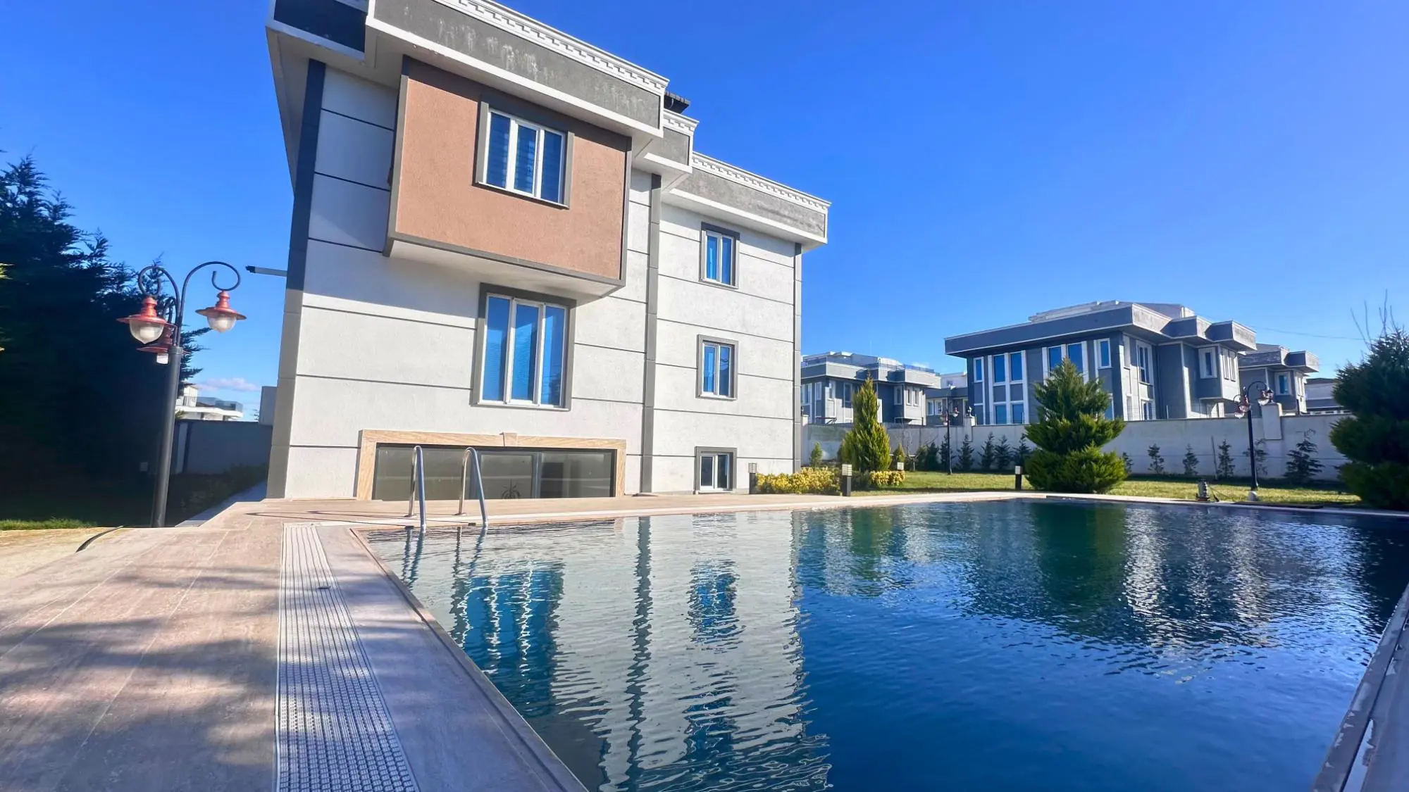 Property image 37