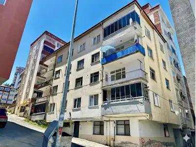 YOMRA MERKEZİNDE SATILIK 3+1 FIRSATDAİRE