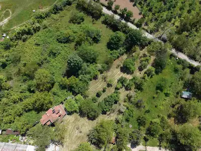 SAPANCA’DA SATILIK 2620 M2 KONUT VE TİCARİ İMARLI ARSA