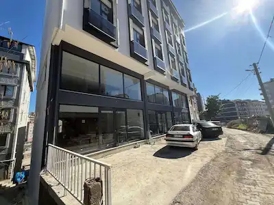 REMAX DIA DAN AKÇAKOCA YENİ MH SATILIK DÜKKAN 