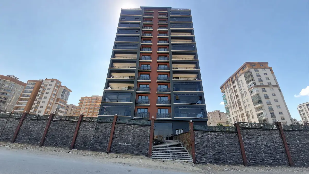 EGE MAH. MANZARALI SIFIR 3+1 LÜKS DAİRE