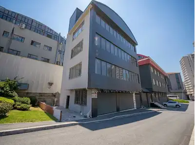 HER İŞ KOLUNA UYGUN YÜK ASANSÖRLÜ TIR RAMPALI SATILIK FABRİKA