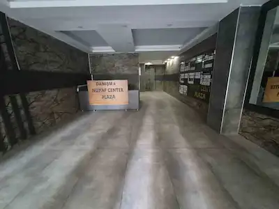 YENİŞEHİR’DE 2022 YAPIMI, 150 M² GENİŞ OFİS | 3 CEPHELİ, KREDİYE UYGUN