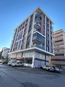 ATAKENT TRAMVAY DURAĞINA ÇOK YAKIN SIFIR EŞYALI KİRALIK 1+1 DAİRE