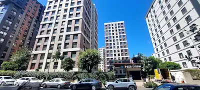 TÜCCARBAŞI ÇEVRE KOLEJİ YANINDA 3+1 GÜVENLİKLİ SİTEDE SATILIK DAİRE
