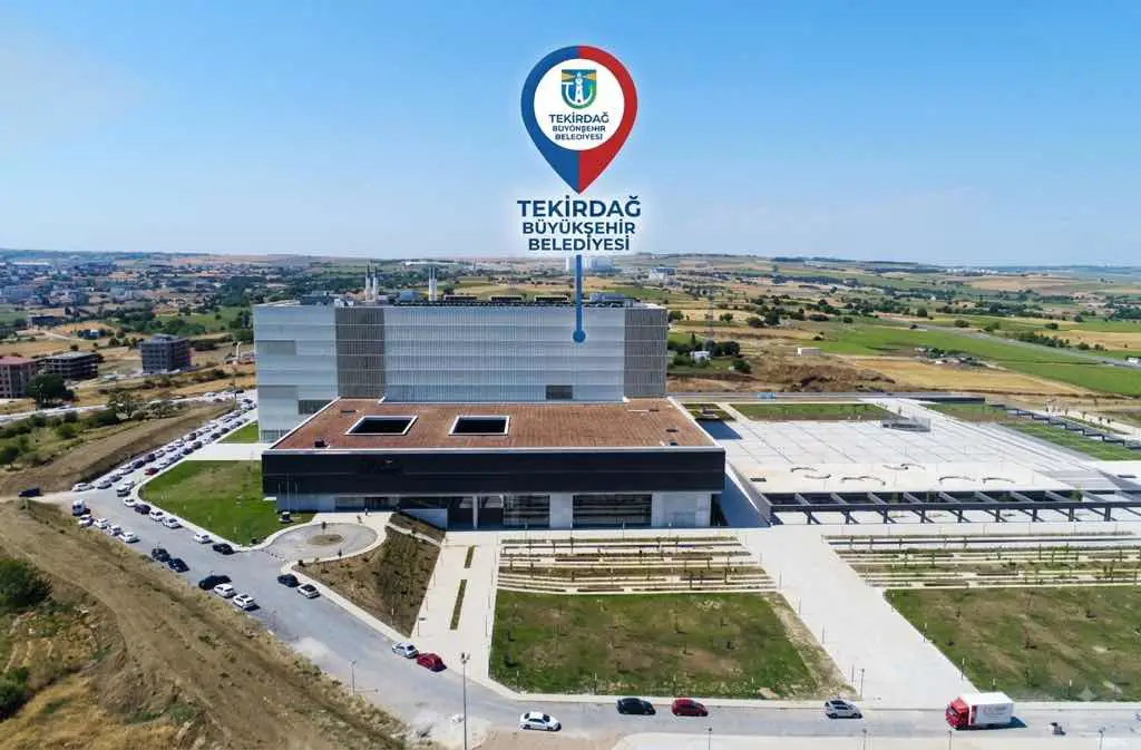 TEKİRDAĞ SÜLEYMANPAŞA GÜNDOĞDU’DA 1.003 M² TİCARİ + 2 KAT KONUT İMARLI ARSA