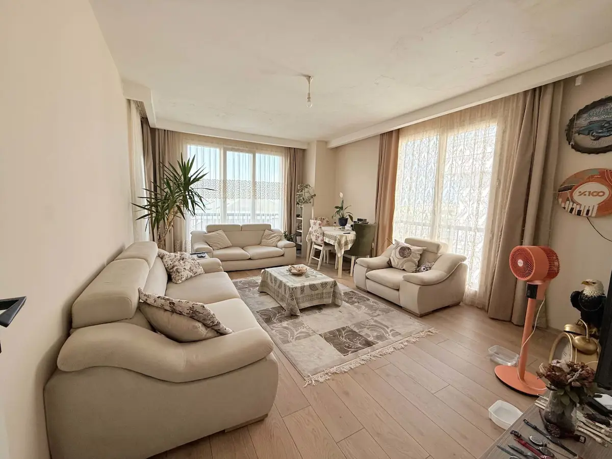 BÜYÜKÇEKMECE GÖLKENT KONAKLARINDA SATILIK 4+2 DUBLEKS DAİRE 2