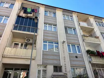 RE/MAX MAXIMUM'DAN İZMIT ÇUKURBAĞ MAHALLESI EŞYALI KIRALIK DAIRE