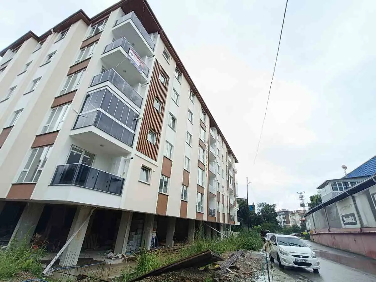 RE/MAX NADİR’DEN AKSU MAHALLESİ’NDE SIFIR 2+1 KİRALIK DAİRE